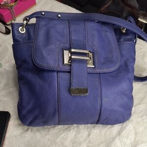 Liz Claiborne Purple Leather Adjustable Shoulder/Crossbody Bag, EUC